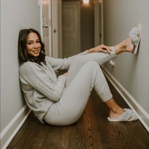 SOLD- Sweater Weather 2 Piece Lounge Set